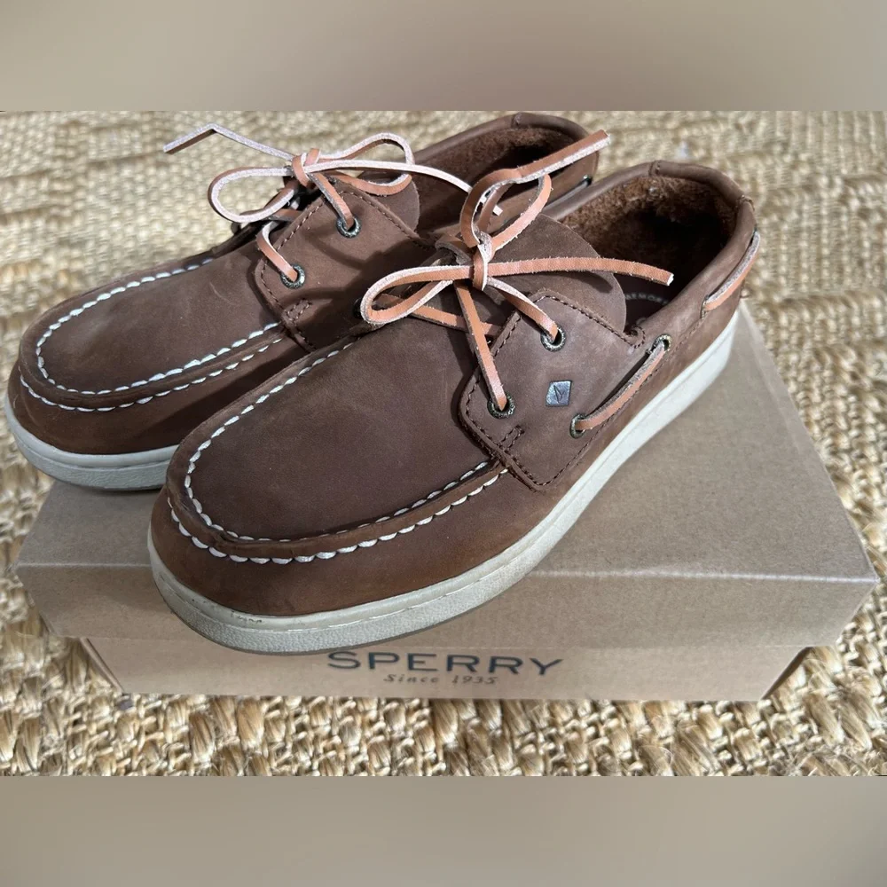 Boys Sperry Cup 2 Boat Shoe size 4 - Picture 3 of 9